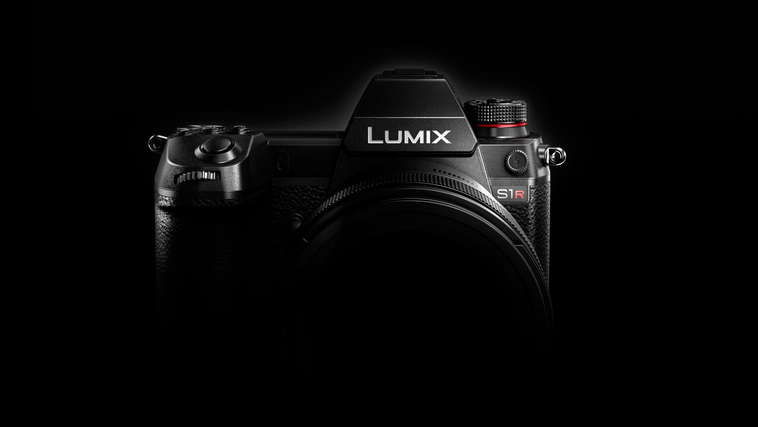 Panasonic First Full-Frame Cameras: The Lumix S1 and S1R
